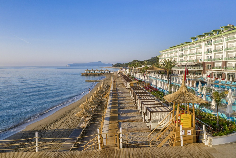 🏨Corendon Playa Kemer 5⭐ - отличный вариант для веселого отдыха!